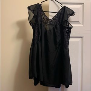 Black Maternity Shirt W/Lace